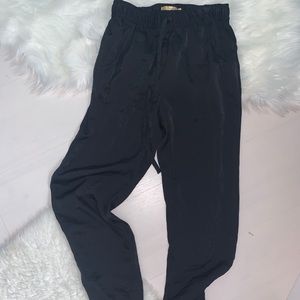 Princess Vera wang silky joggers